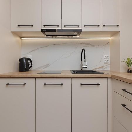 Aleja Jana Pawla II Studio Warsaw By Noclegi Renters Экстерьер фото